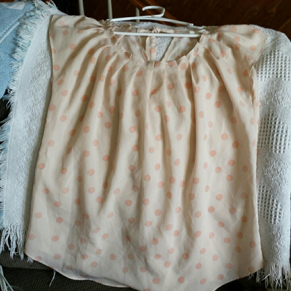 Sleeveless top